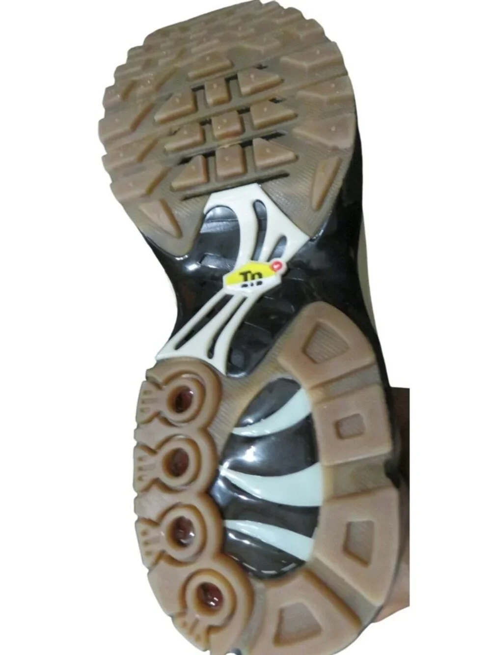Nike Air Max Plus Wheatgrass DZ4501-700 Men's 8 Women's 10